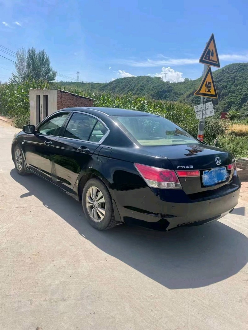 廊坊10年本田雅阁5