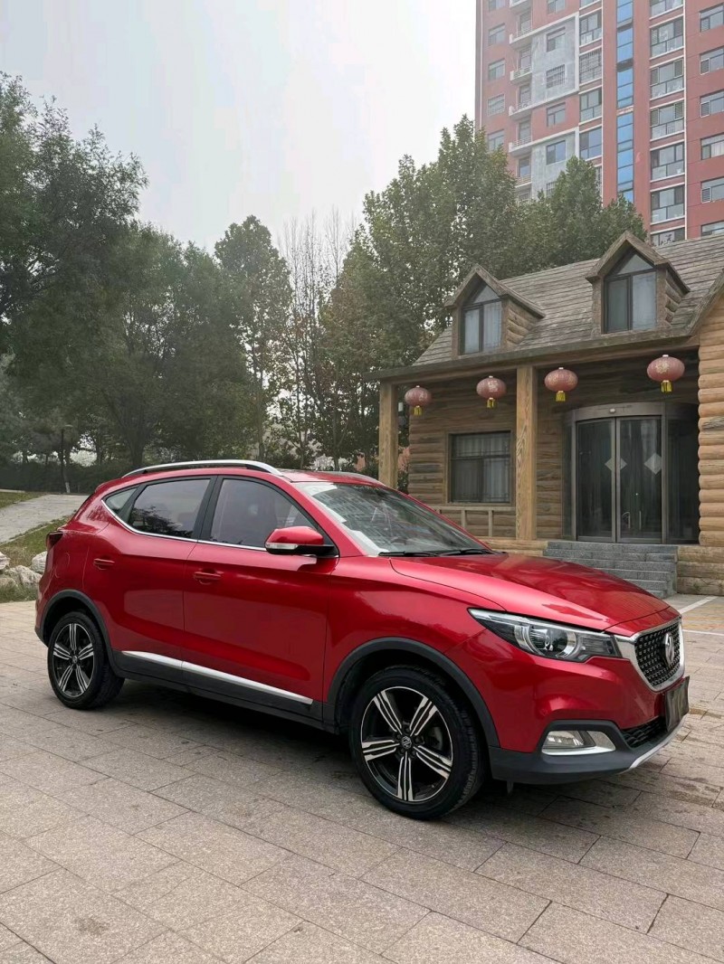 邢台19年名爵ZS2