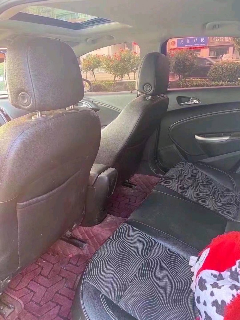 菏泽15年别克英朗6