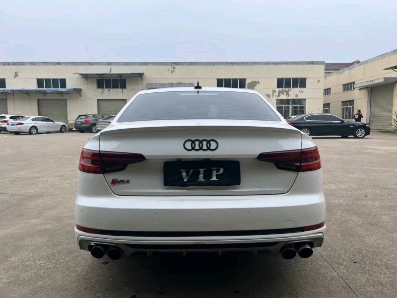 徐州19年奥迪A4L9