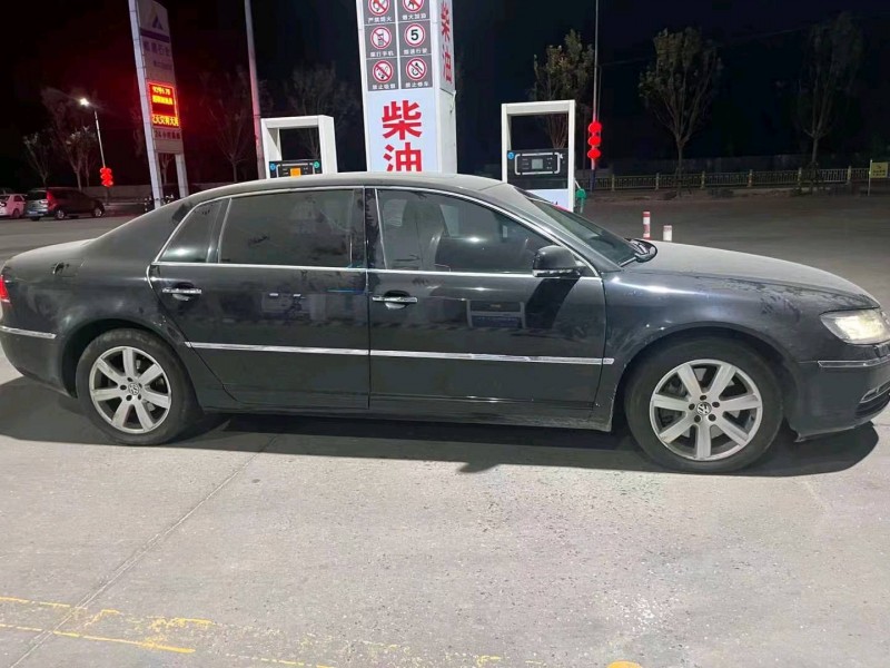 枣庄12年大众辉腾7
