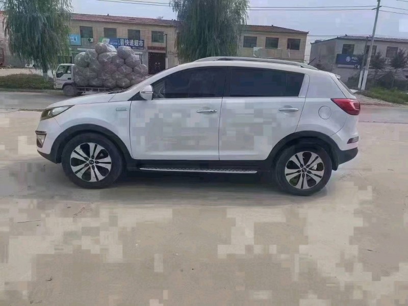 保定14年起亚智跑3