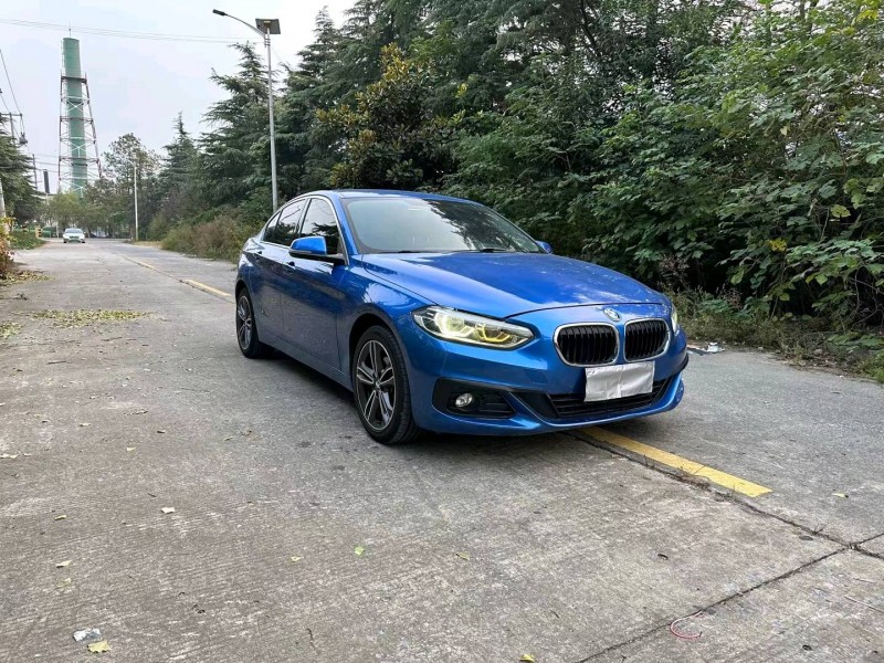 徐州19年宝马1系3
