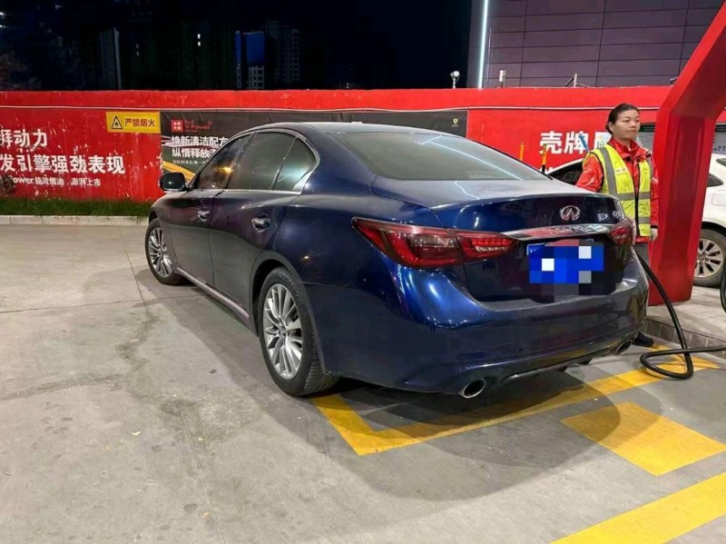 重庆19年英菲尼迪Q50L2