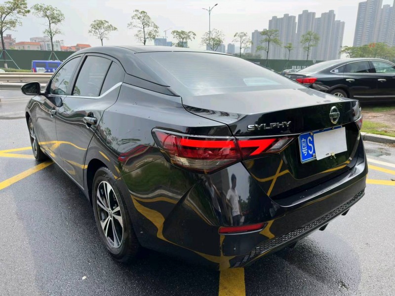 佛山22年日产轩逸5