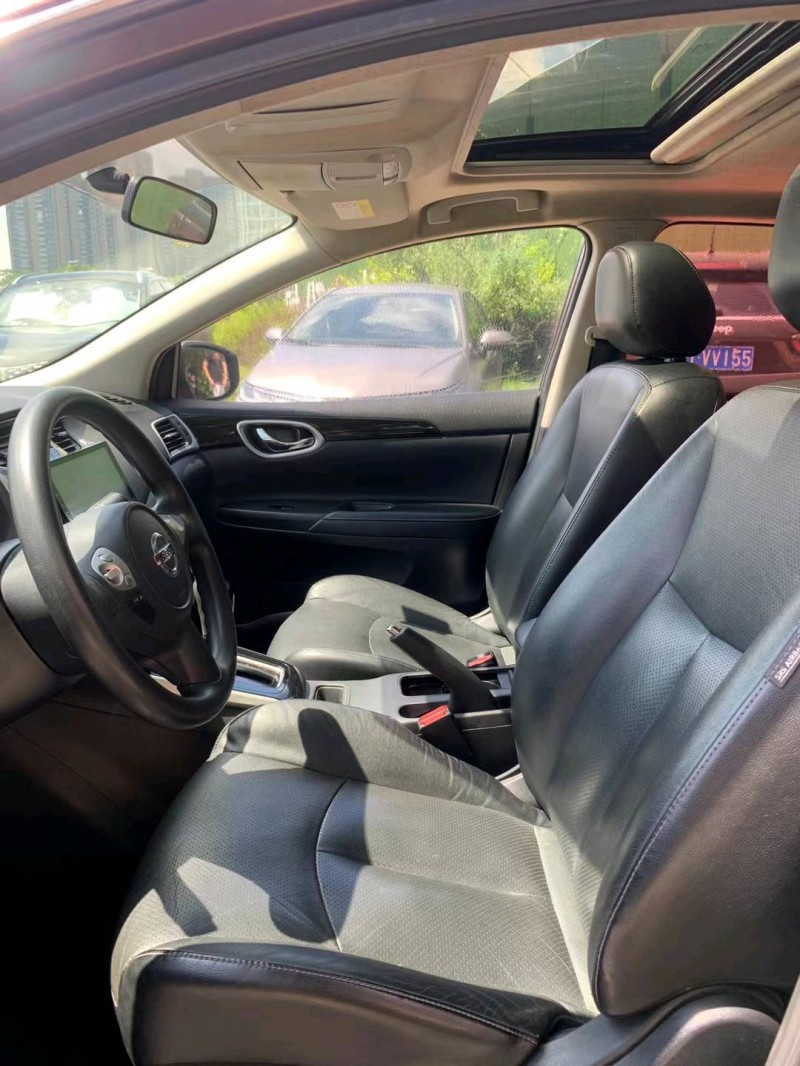 佛山17年日产轩逸6