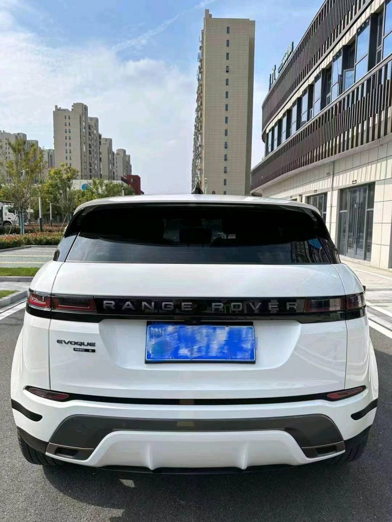 淮南21年路虎極光7