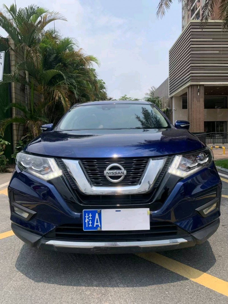 佛山20年日产奇骏1