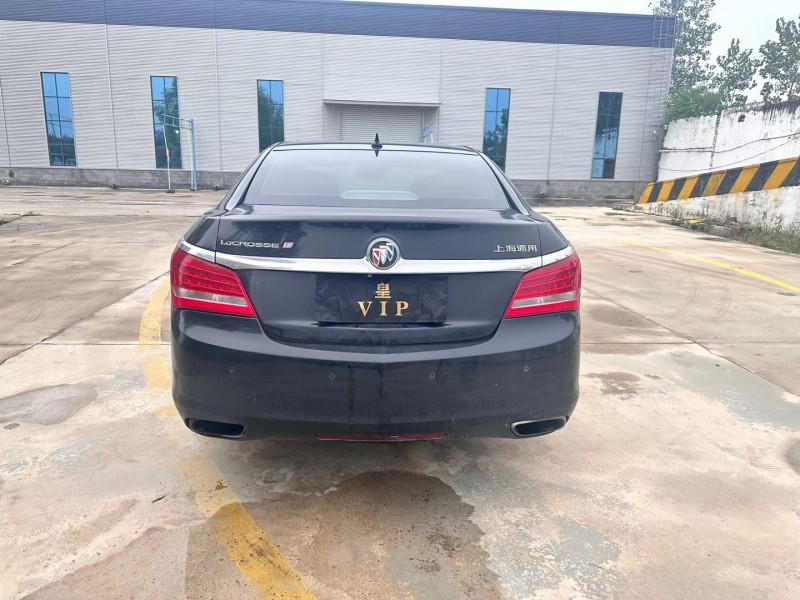 徐州15年别克君越9