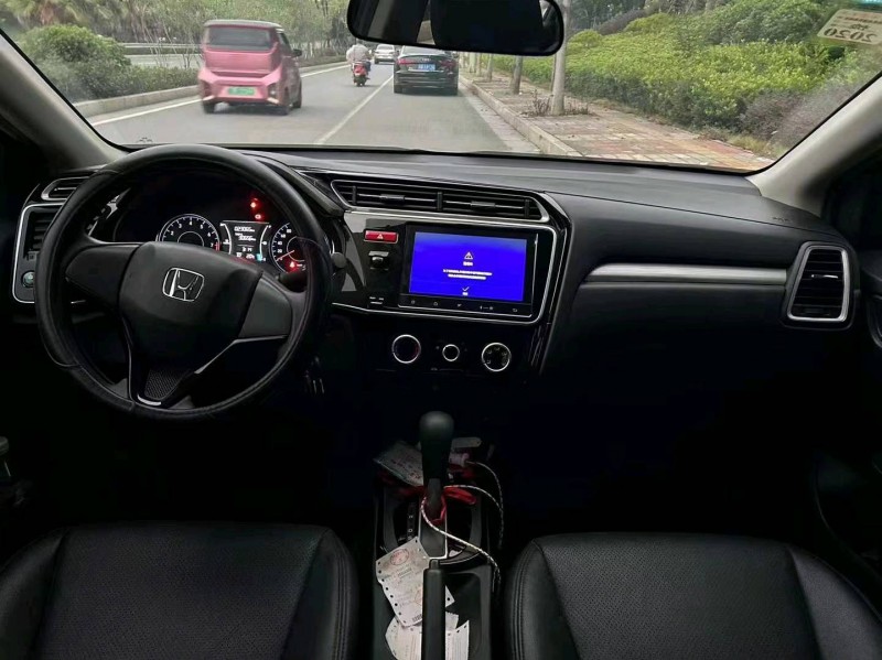 深圳18年本田竞瑞2