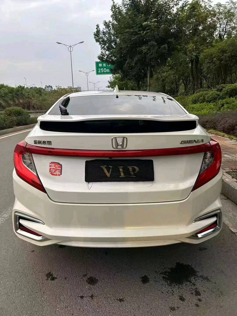 深圳18年本田竞瑞3