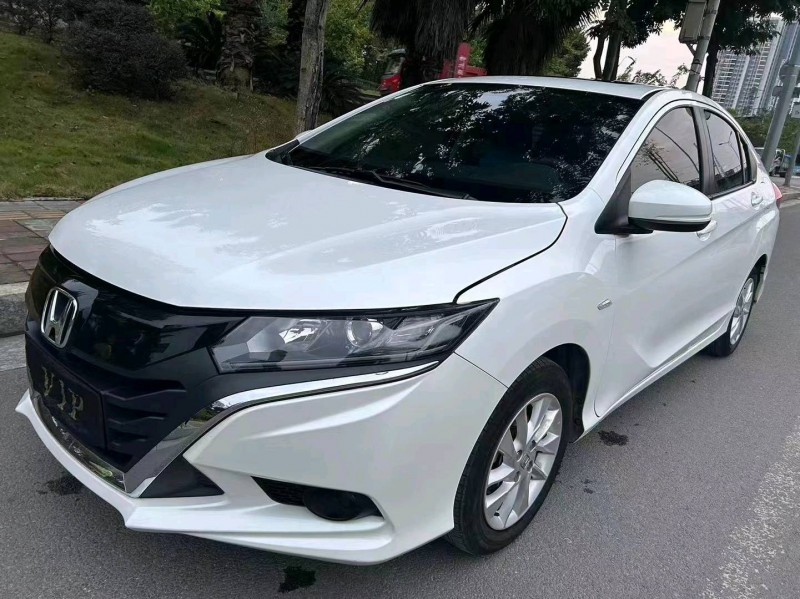 深圳18年本田竞瑞4