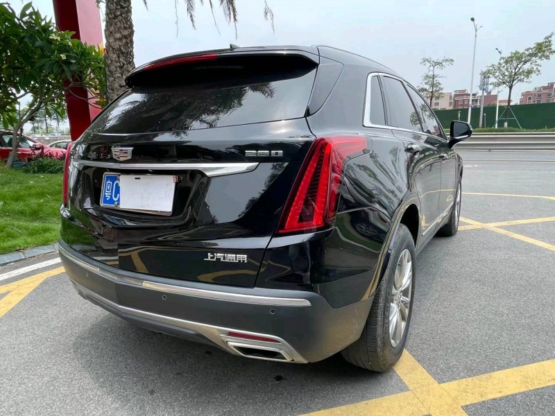 佛山20年凯迪拉克XT55