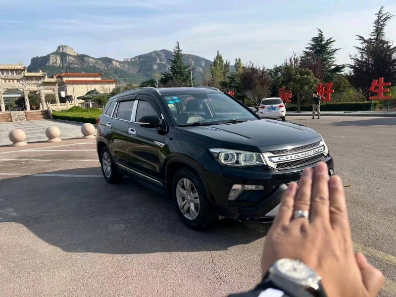 烟台16年长安汽车CS753