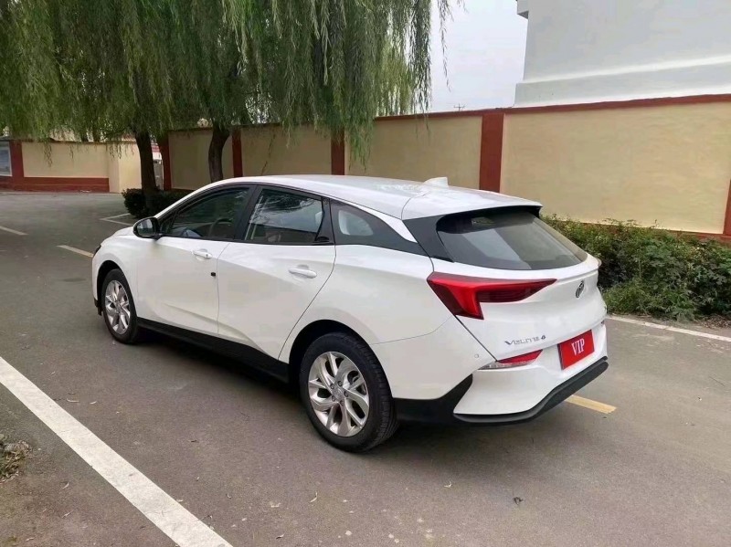 枣庄23年别克velite67