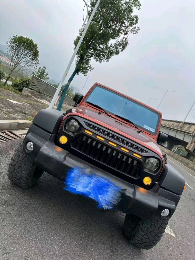洛陽14年Jeep牧馬人1