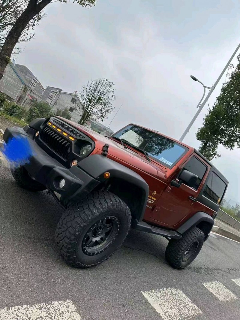 洛陽14年Jeep牧馬人3