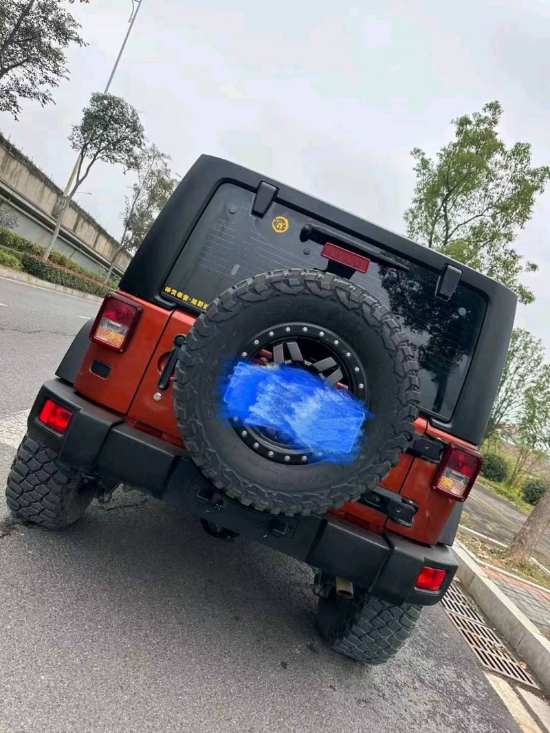 洛陽14年Jeep牧馬人4