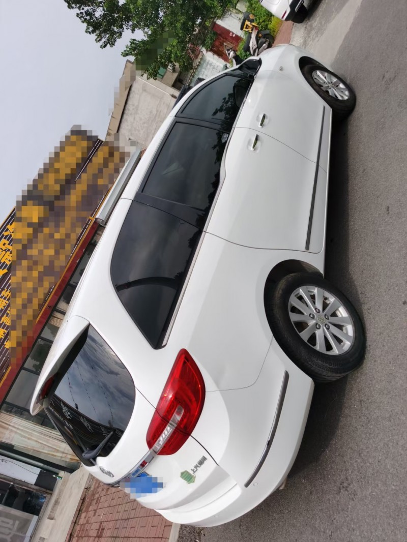 济宁18年别克GL87