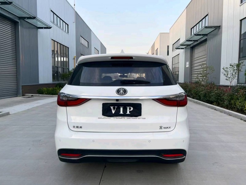 宿迁18年比亚迪宋8