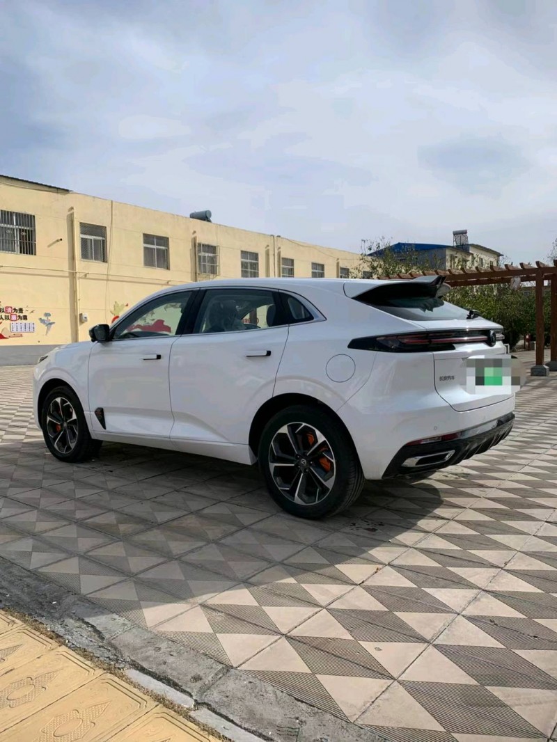 淄博23年长安汽车UNI-K8