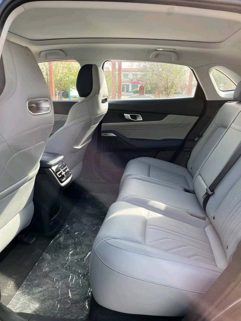 淄博23年长安汽车UNI-K7