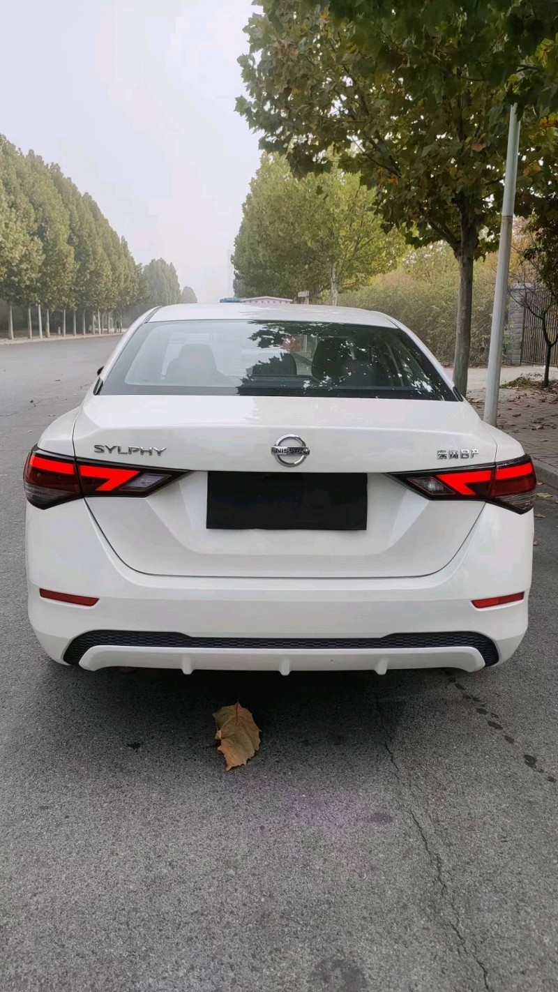 邯郸22年日产轩逸2