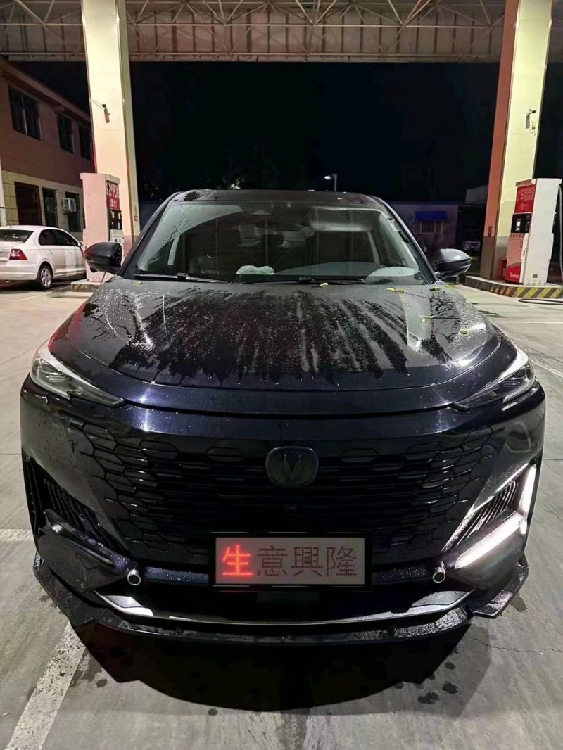 平頂山21年長安汽車UNI-K1