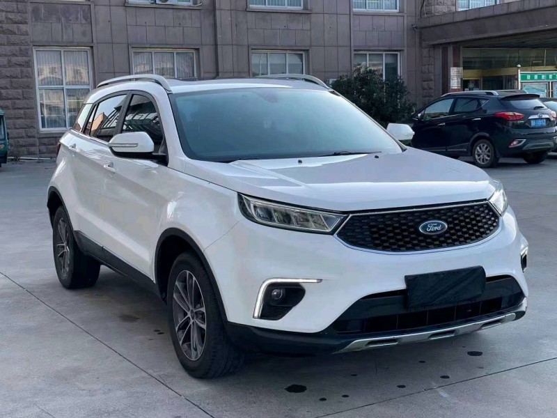 东营19年福特领界3