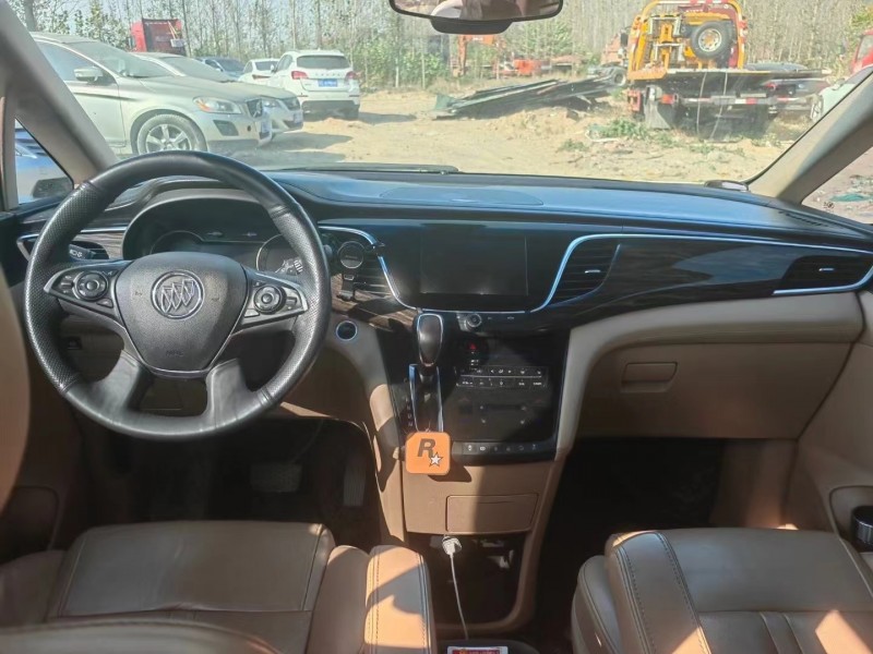 菏泽17年别克GL86