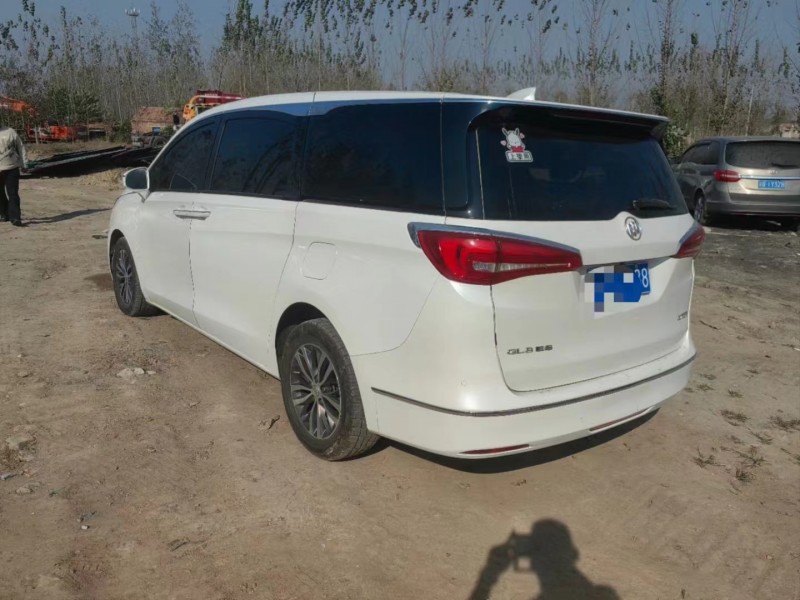 菏泽17年别克GL87