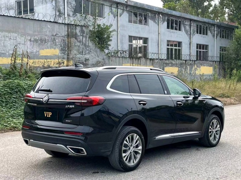 青岛23年别克昂科威6