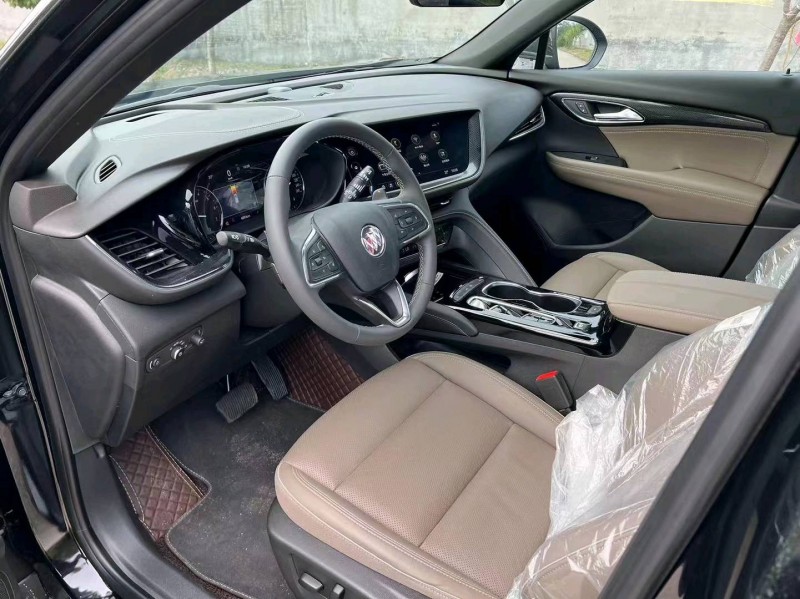 青岛23年别克昂科威9