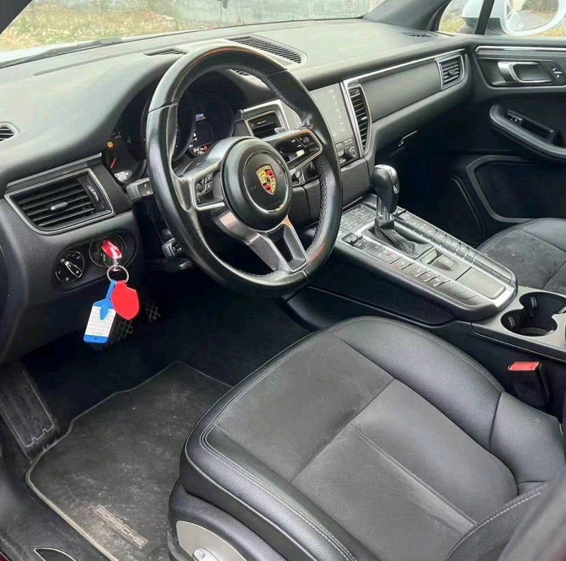 青岛18年保时捷Macan8