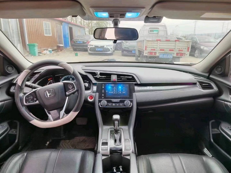 菏泽17年本田思域4