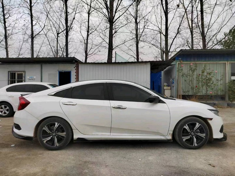 菏泽17年本田思域7