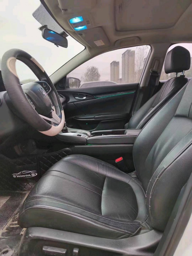 菏泽17年本田思域8