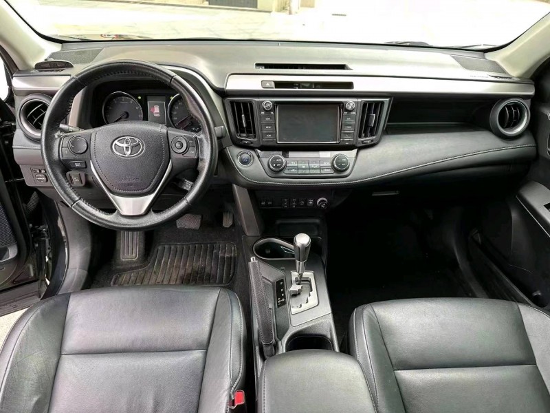 珠海18年丰田RAV4荣放7