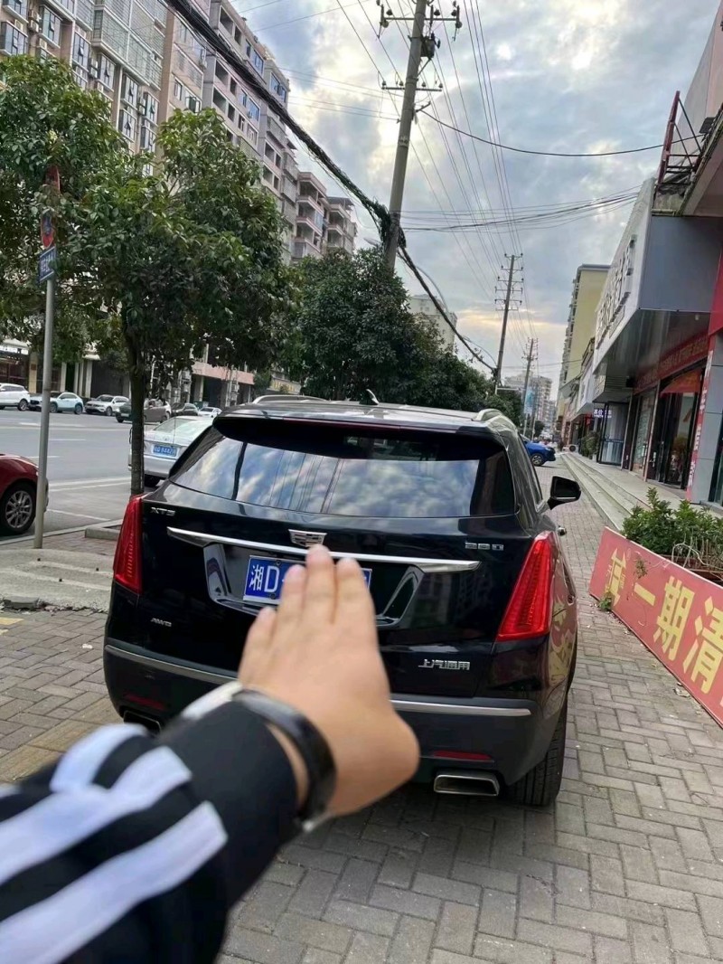 衡阳17年凯迪拉克XT53