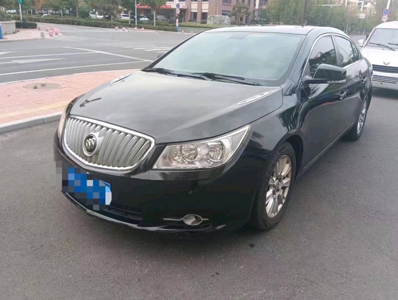 烟台13年别克君越2