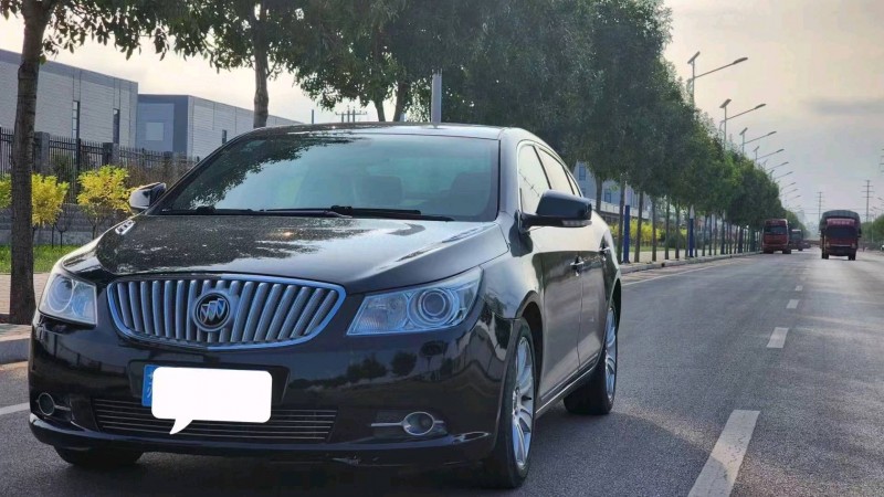 邯郸13年别克君越1