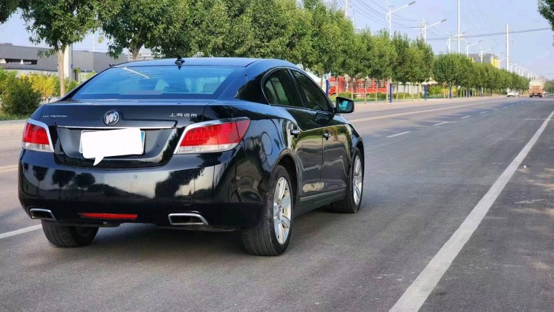 邯郸13年别克君越3