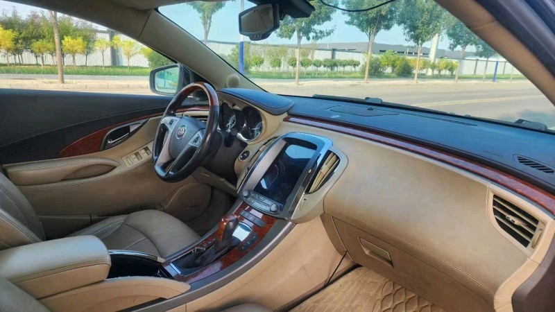 邯郸13年别克君越6