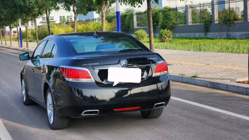 邯郸13年别克君越7