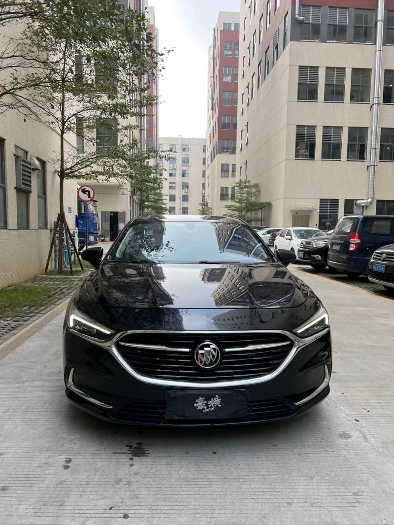 佛山19年别克君越1