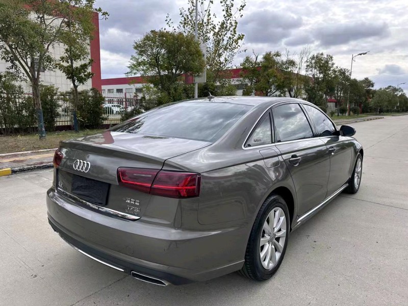 盐城17年奥迪A6L8