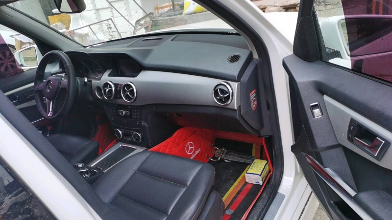 梧州13年奔馳GLK6