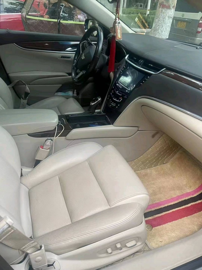 邯郸16年凯迪拉克XTS9