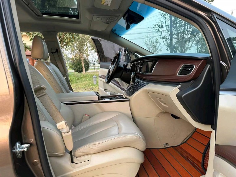 徐州17年别克GL85