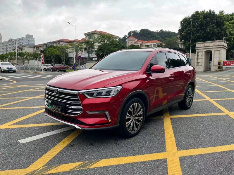 深圳20年比亚迪宋3